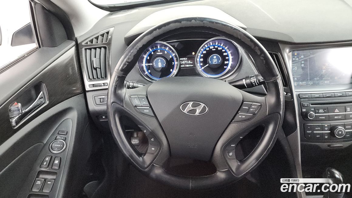 Hyundai Sonata 2013