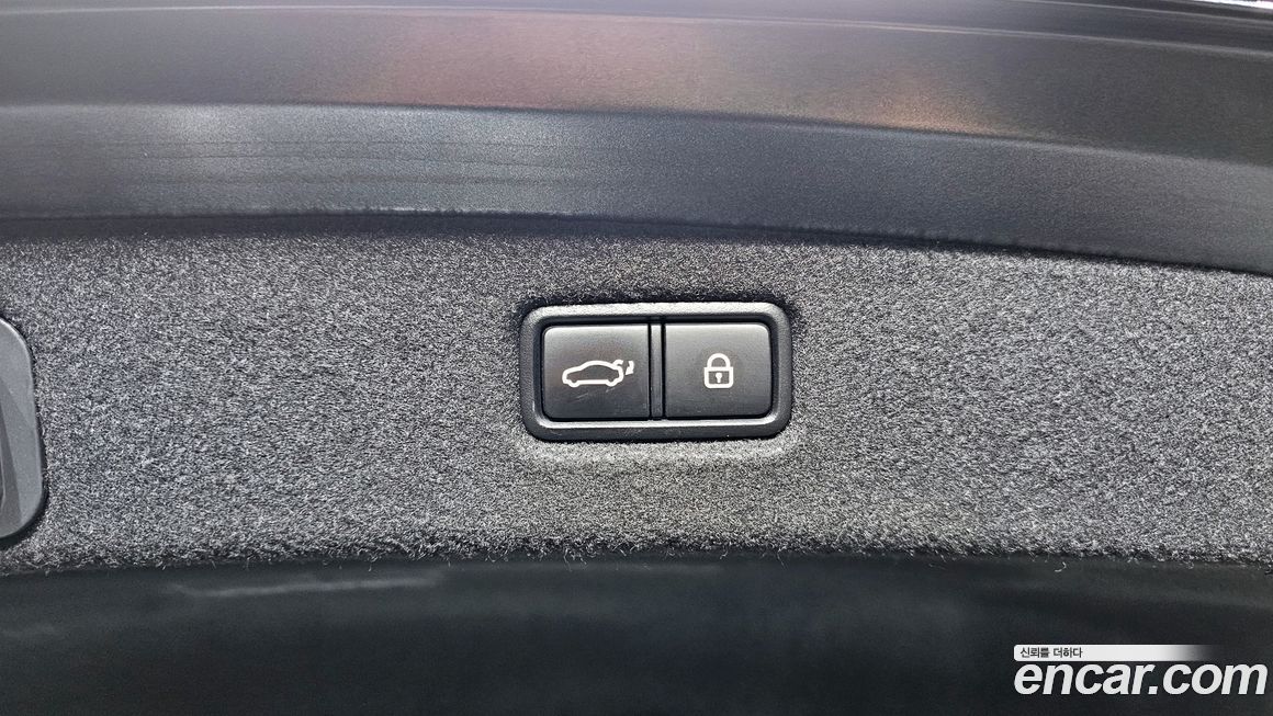 Genesis G90 2021