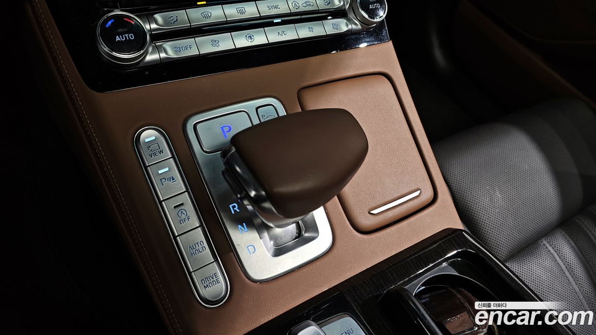 Genesis G90 2021