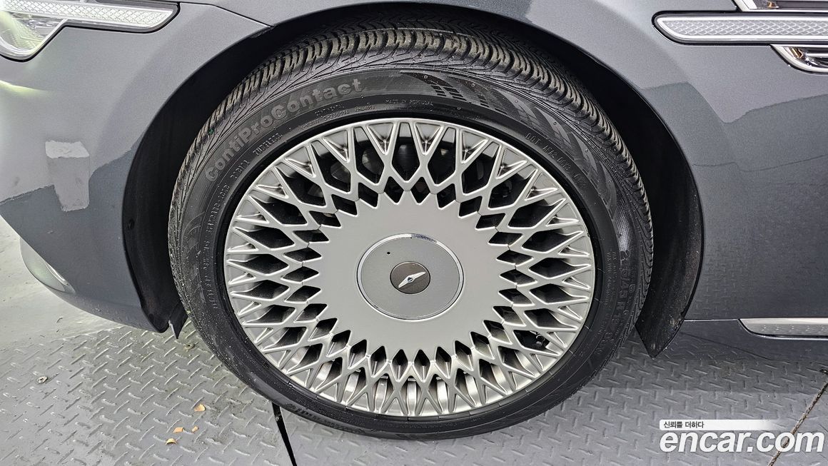 Genesis G90 2021