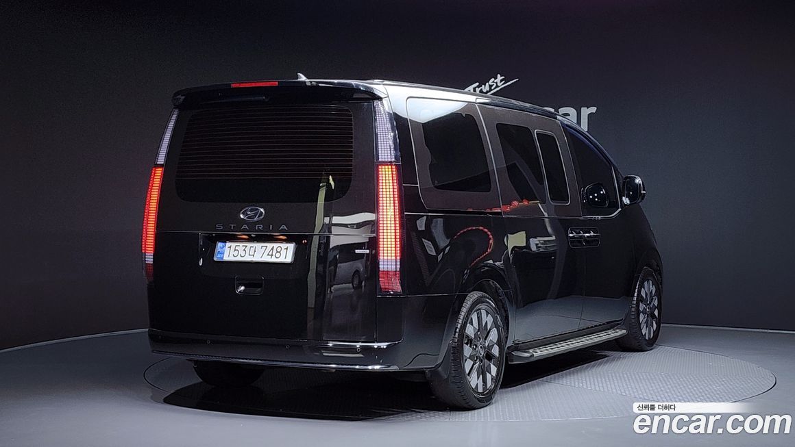 Hyundai Staria 2024