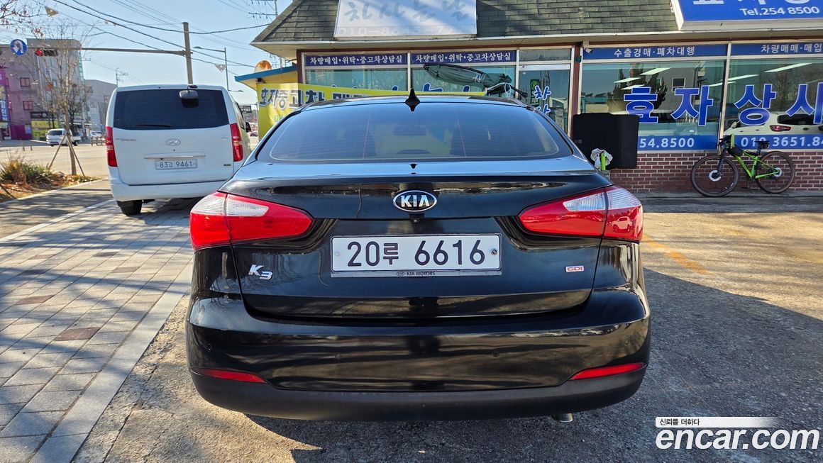 Kia K3 2013