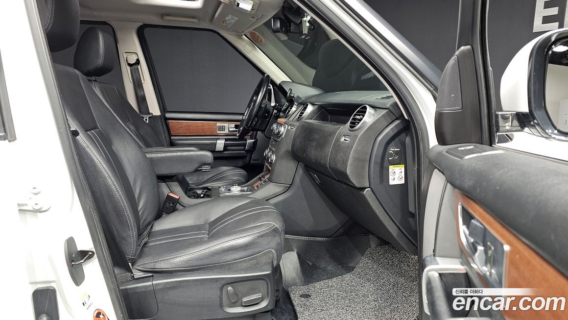 Land Rover Discovery 2016