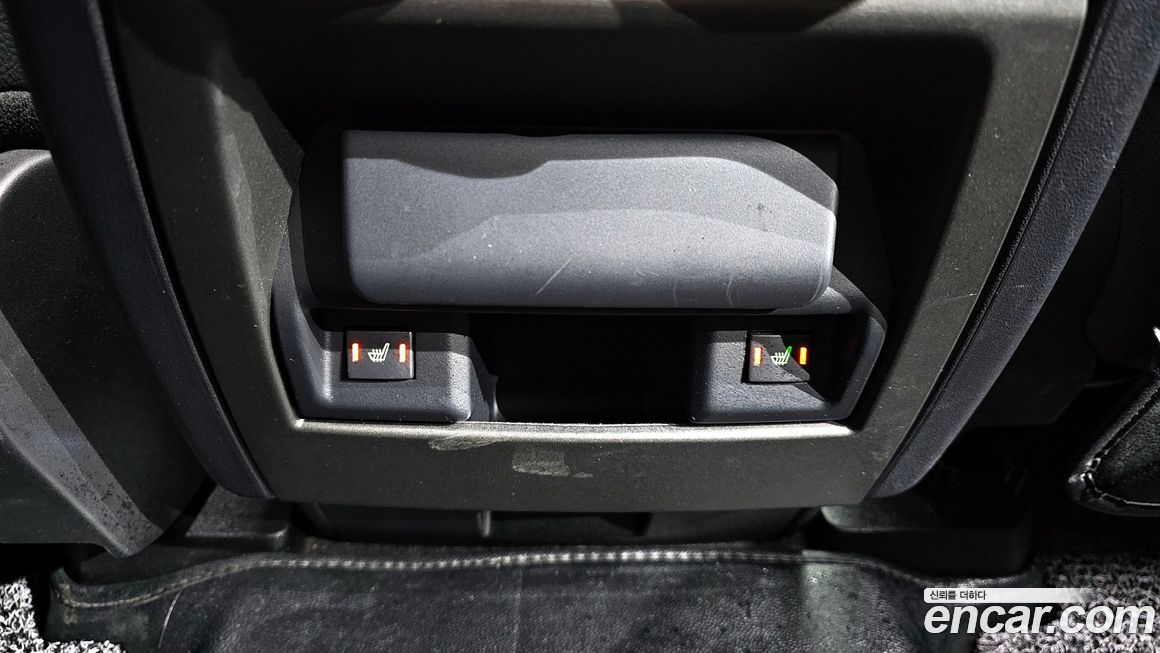 Land Rover Discovery 2016