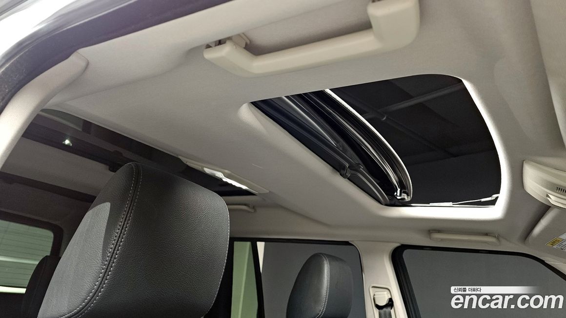 Land Rover Discovery 2016