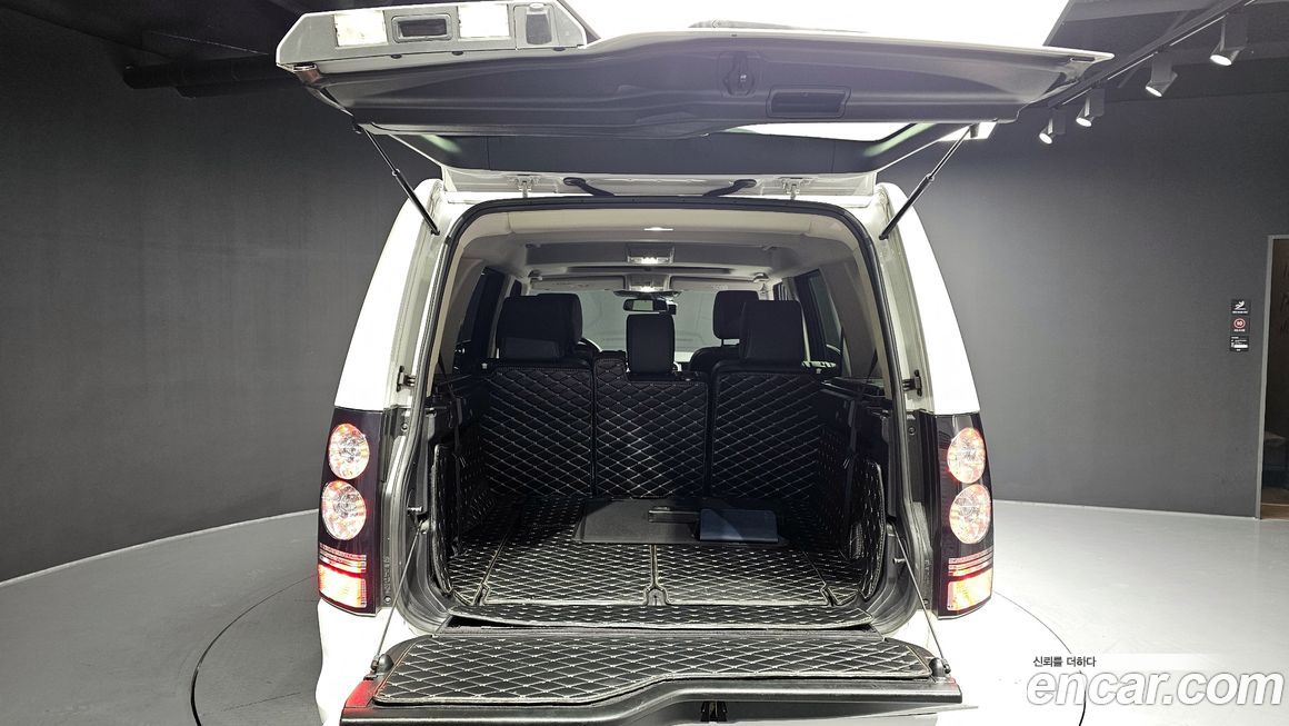 Land Rover Discovery 2016