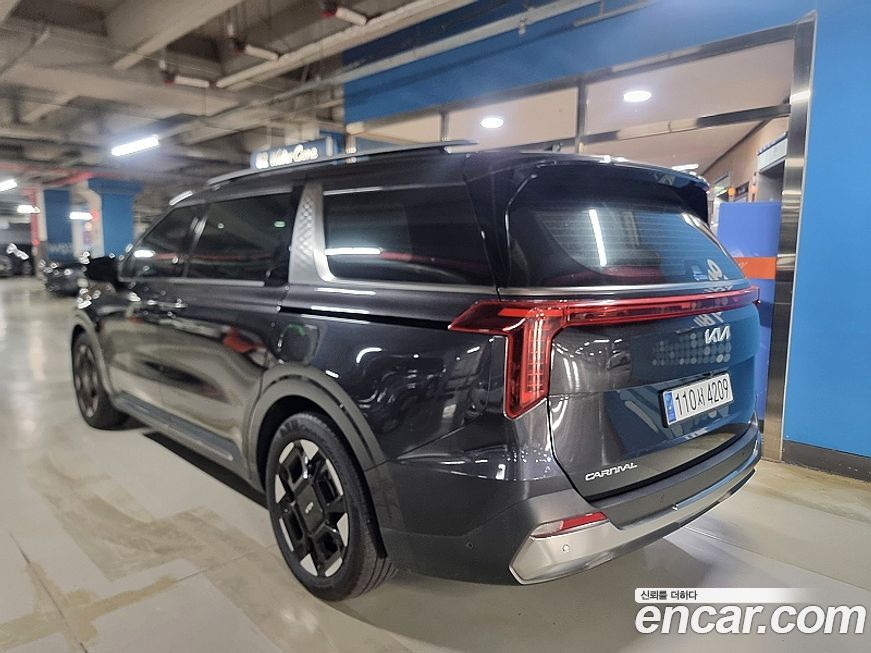 Kia Canival 2024