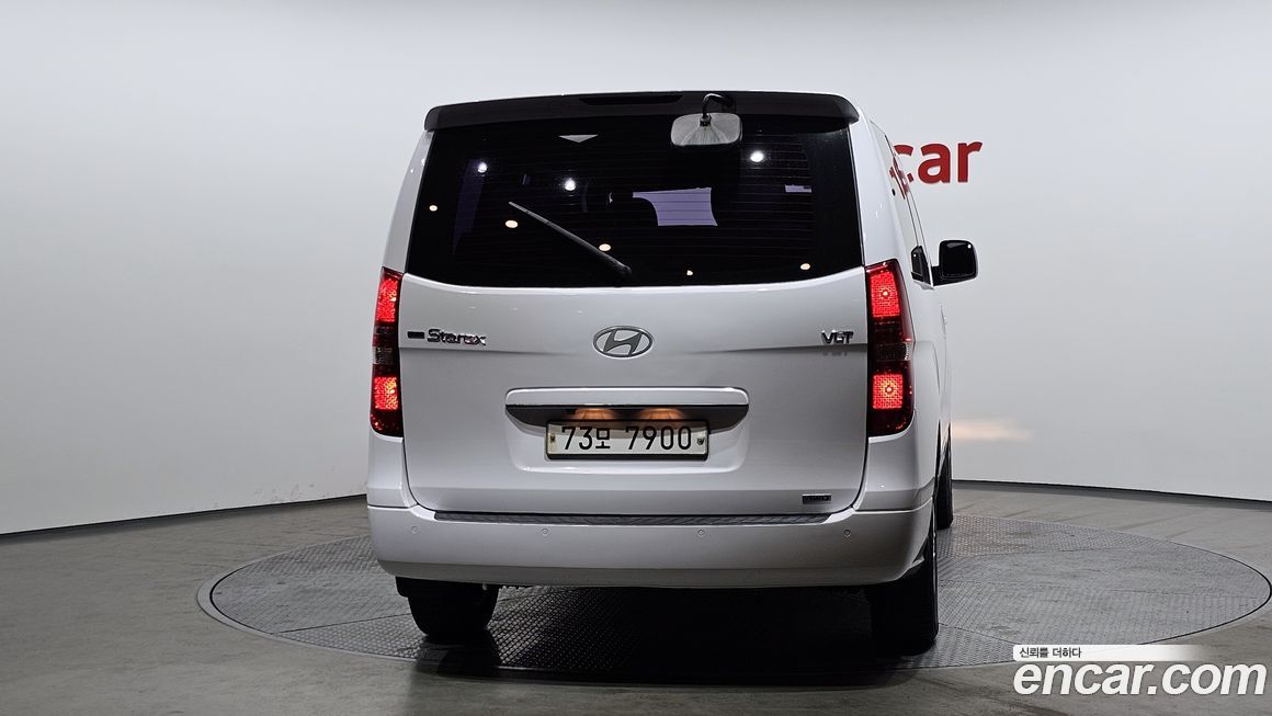 Hyundai Starex 2015
