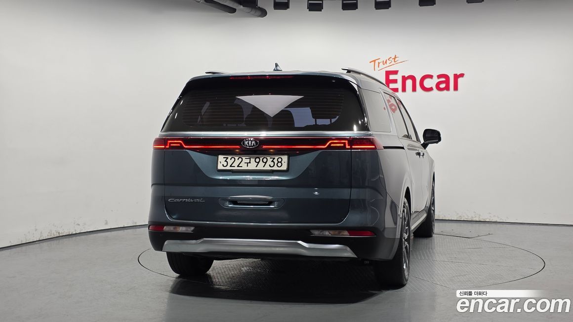 Kia Canival 2021