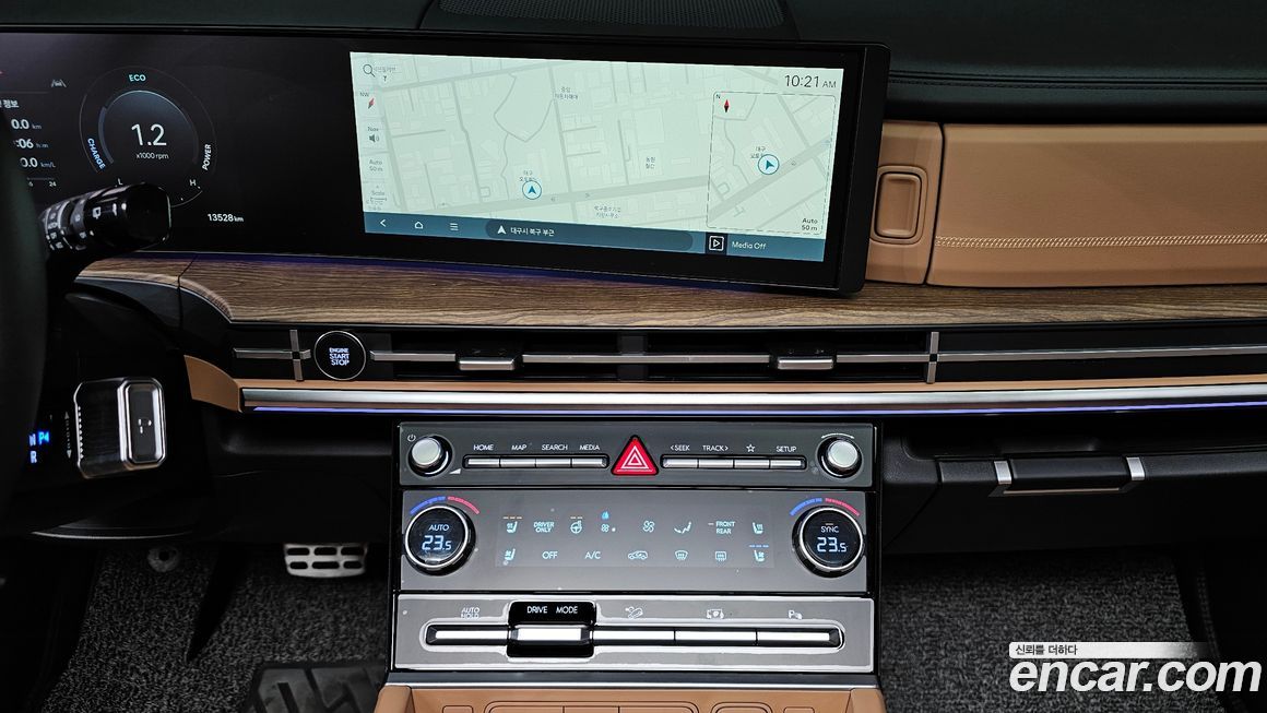 Hyundai Santafe 2025