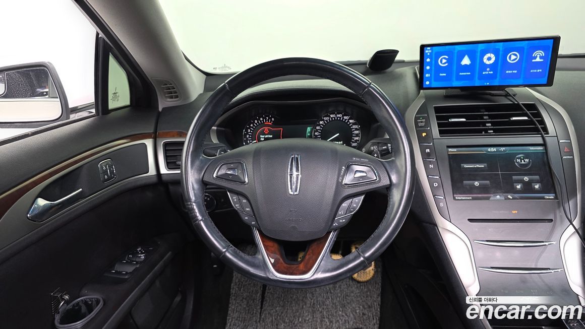 Lincoln MKZ 2015