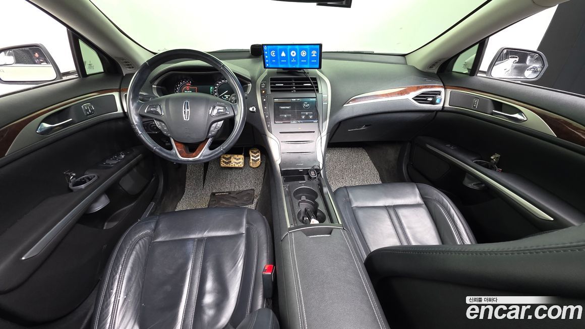 Lincoln MKZ 2015