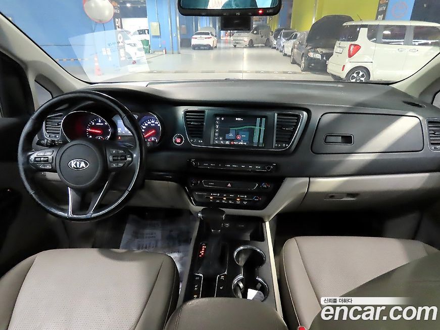 Kia Canival 2019