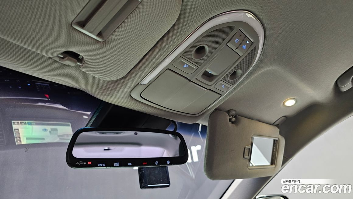 Hyundai Genesis 2016