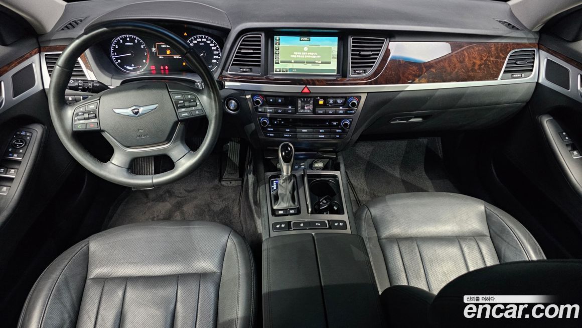 Hyundai Genesis 2016