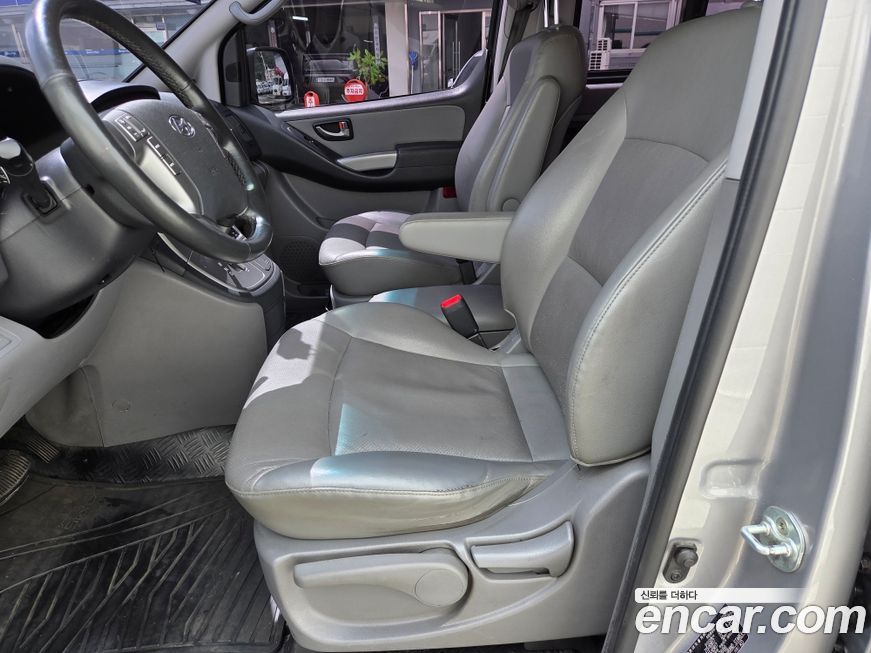 Hyundai Starex 2016