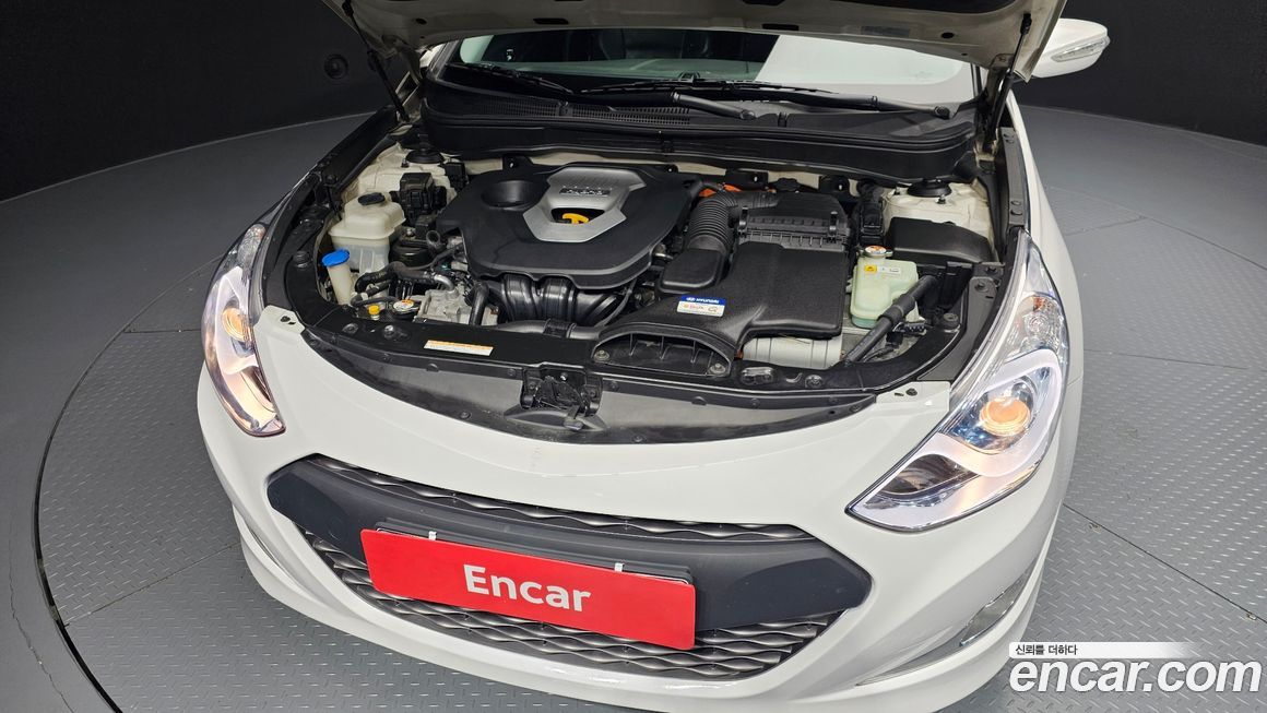Hyundai Sonata 2012