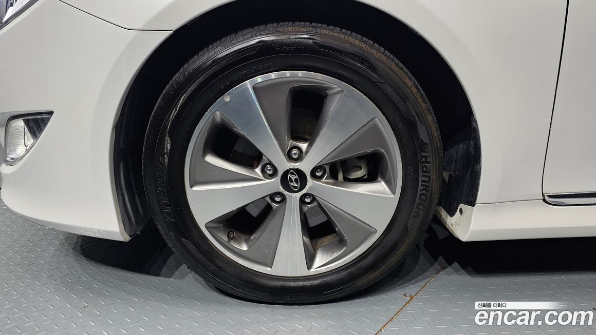 Hyundai Sonata 2012
