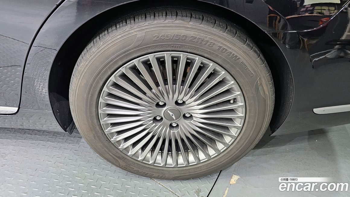 Genesis G90 2020