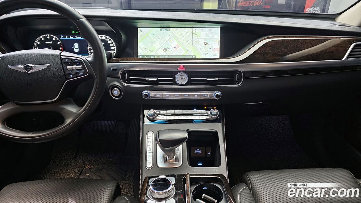 Genesis G90 2020