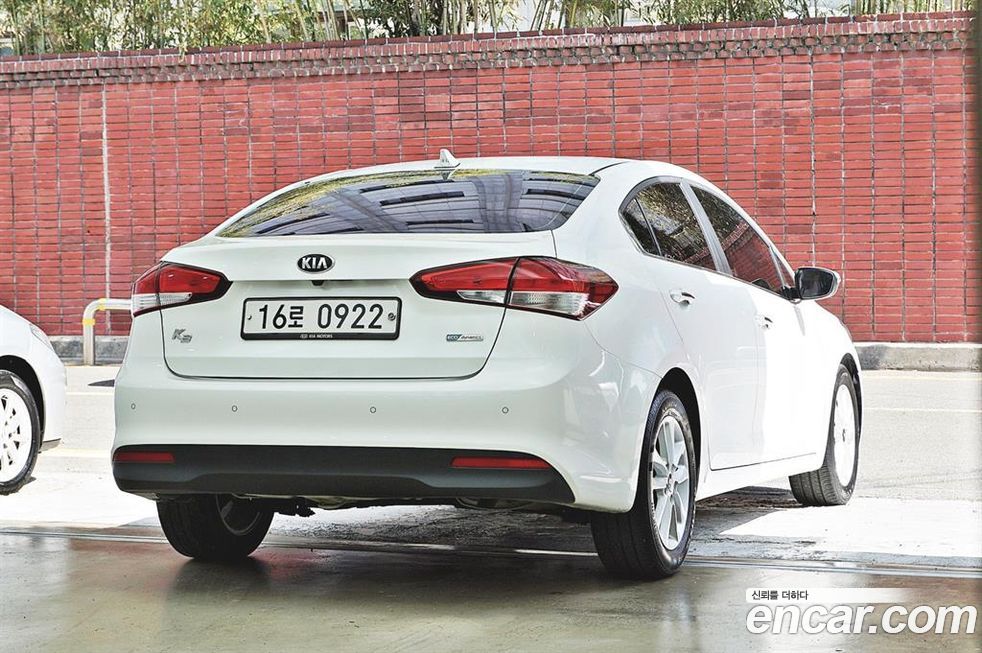 Kia K3 2016