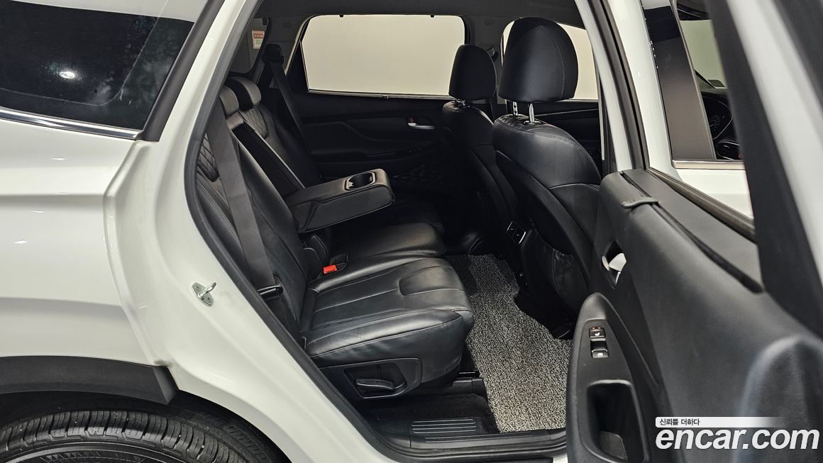 Hyundai Santafe 2022