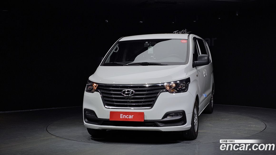 Hyundai Starex 2019