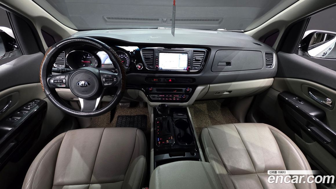Kia Canival 2016