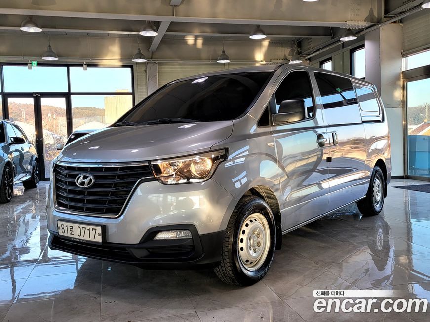 Hyundai Starex 2021