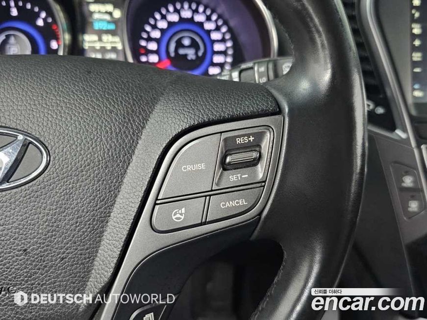 Hyundai Santafe 2015