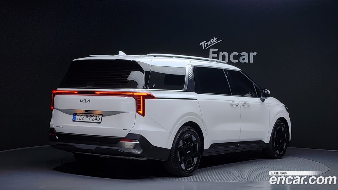 Kia Canival 2025