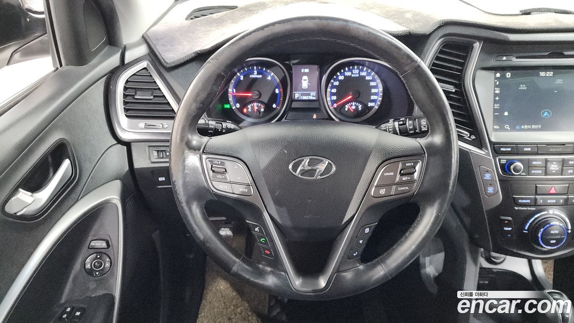 Hyundai Santafe 2015