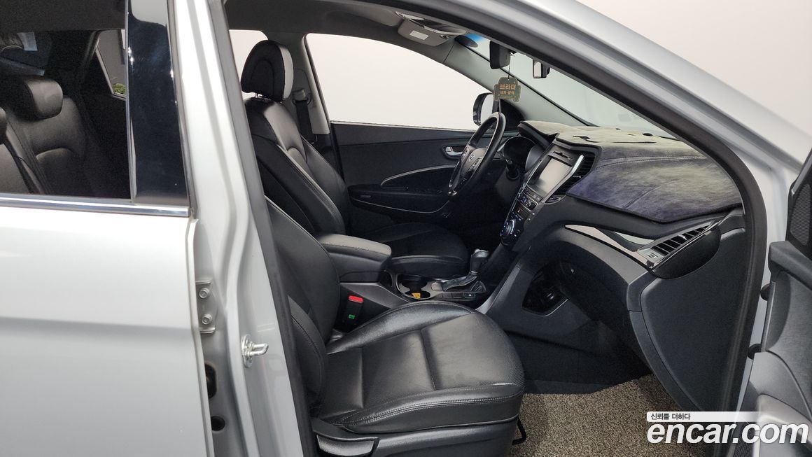 Hyundai Santafe 2015