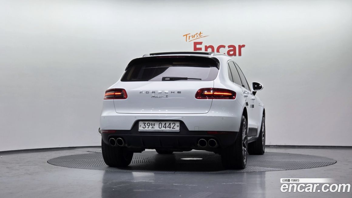 Porsche Macan 2017