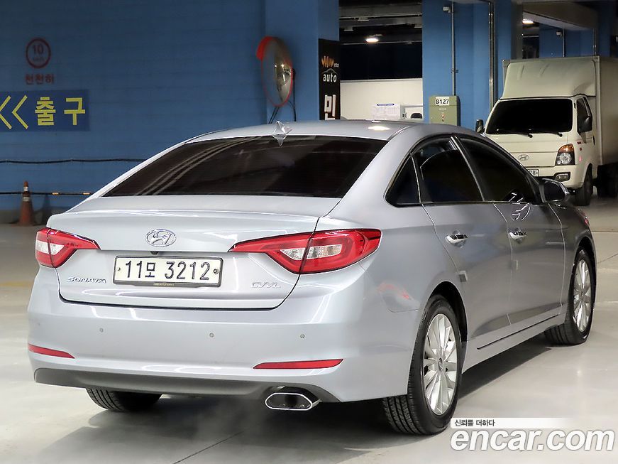 Hyundai Sonata 2015