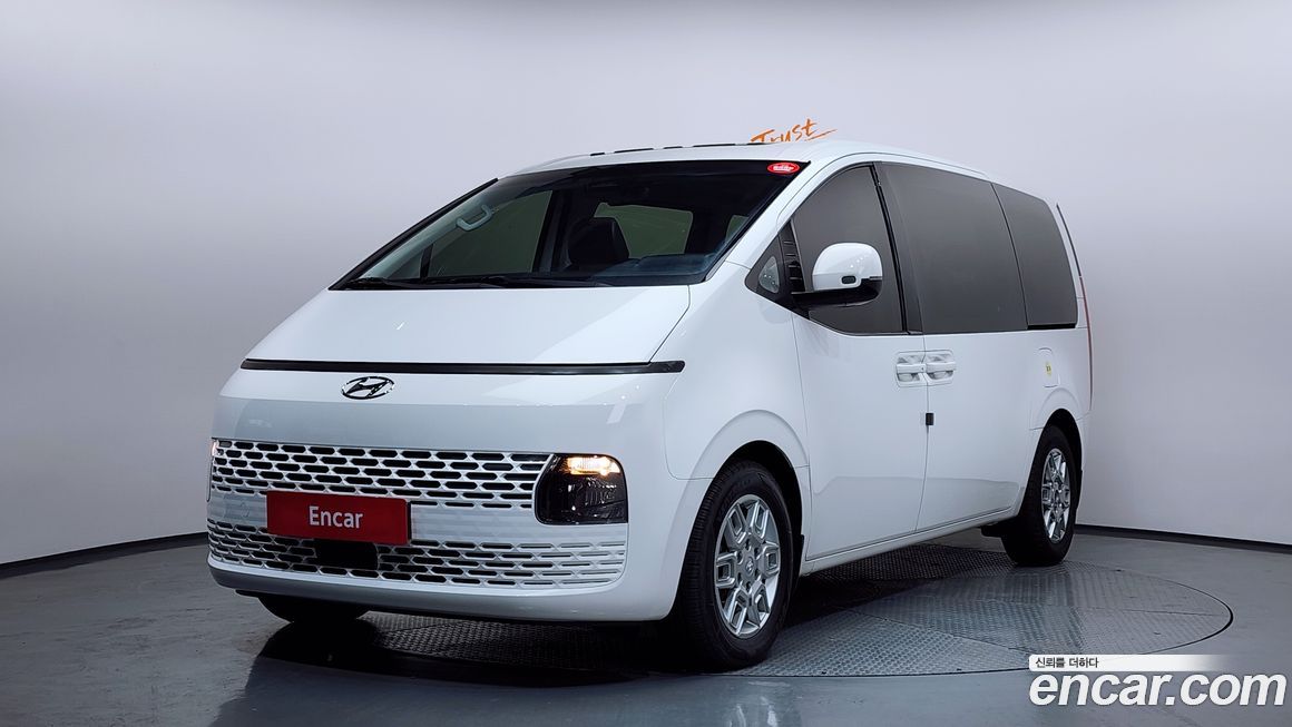 Hyundai Staria 2022