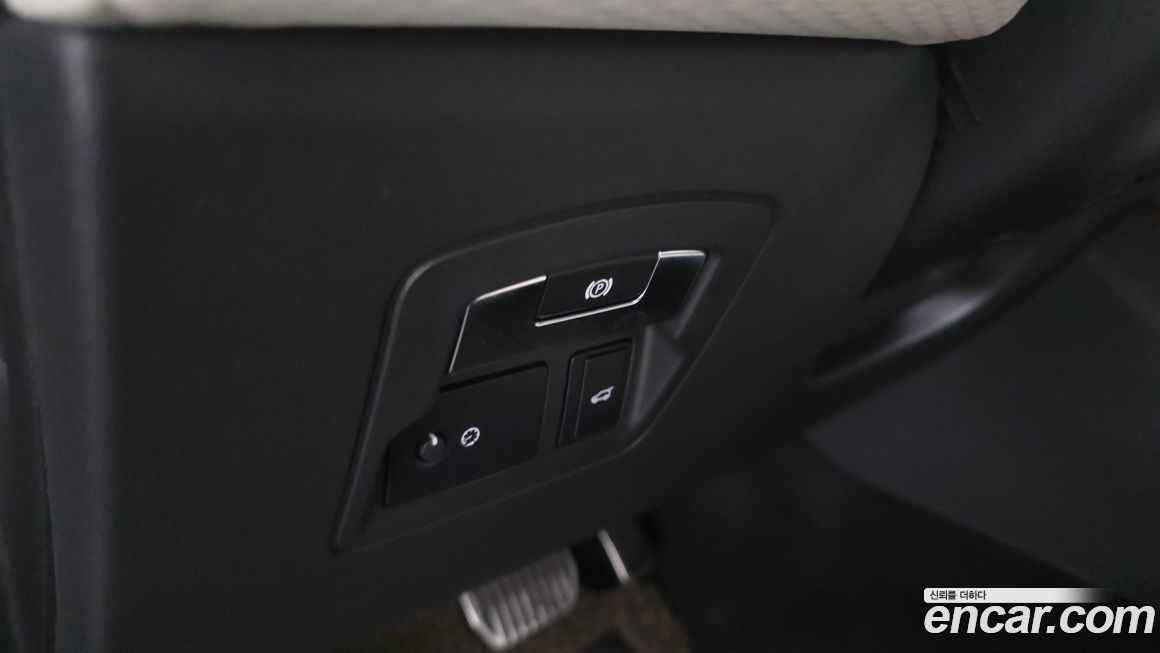 Land Rover Range Rover Velar 2019