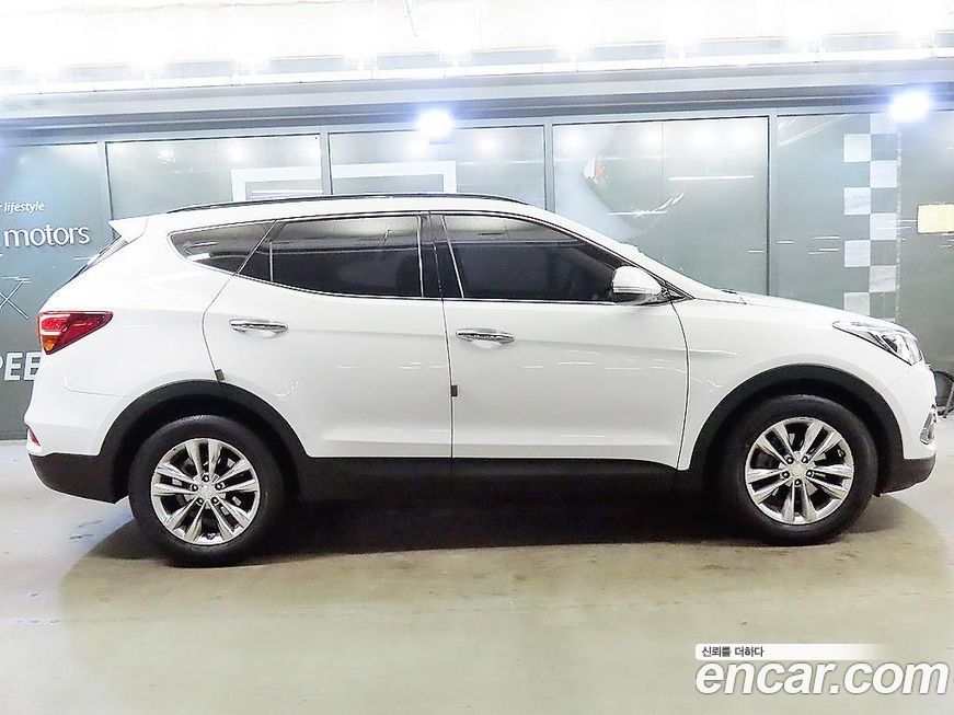 Hyundai Santafe 2016