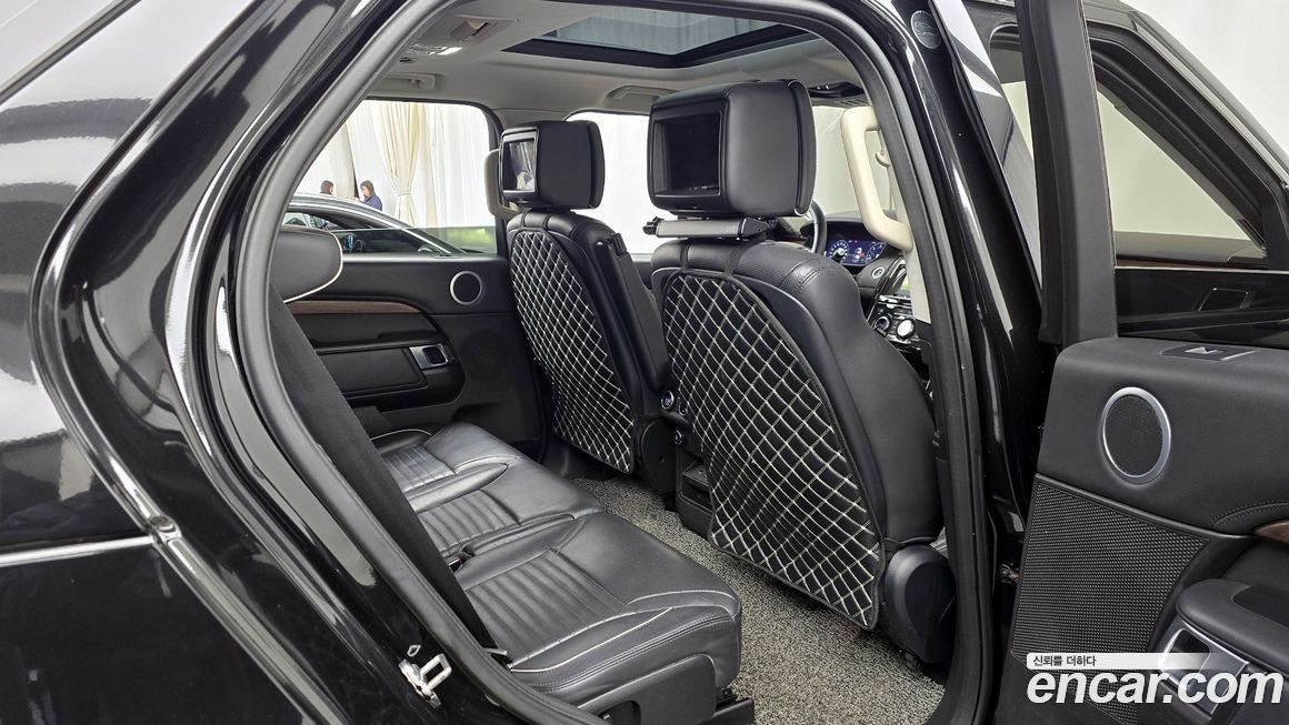 Land Rover Discovery 2019