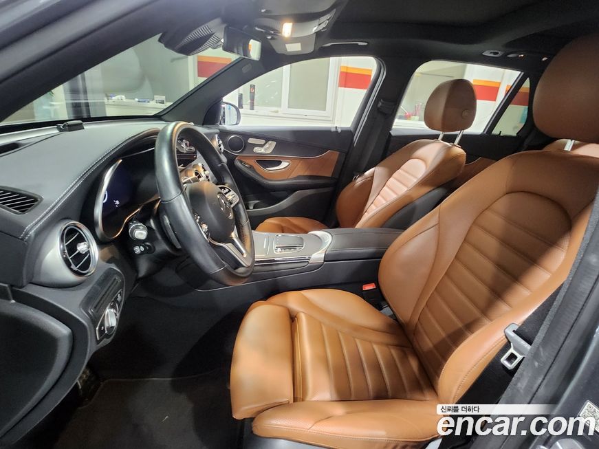 Mercedes-Benz GLC-Class 2022