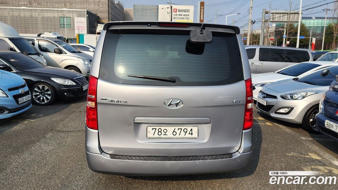 Hyundai Starex 2018