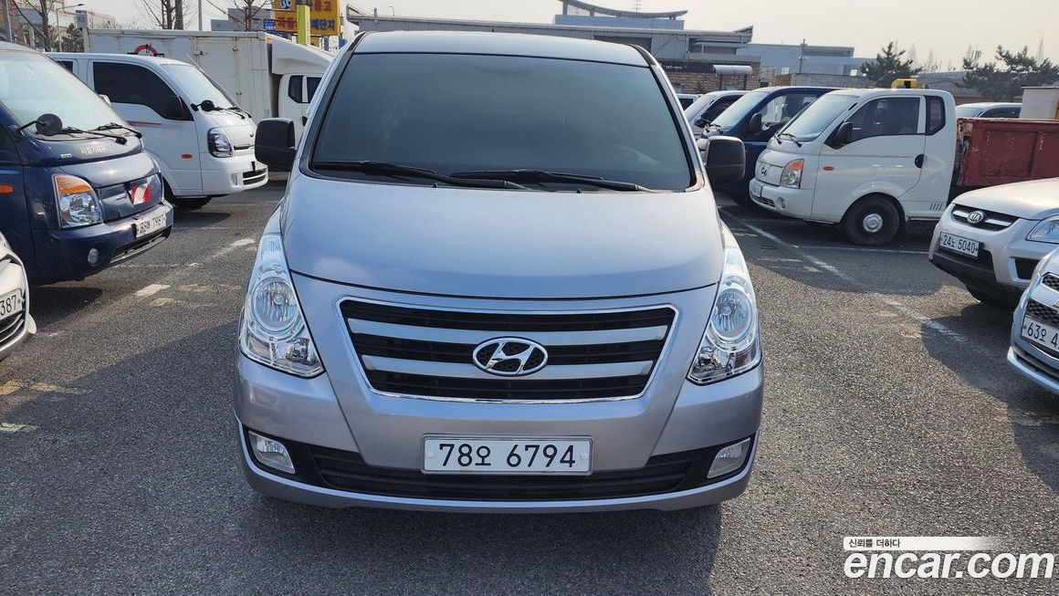 Hyundai Starex 2018