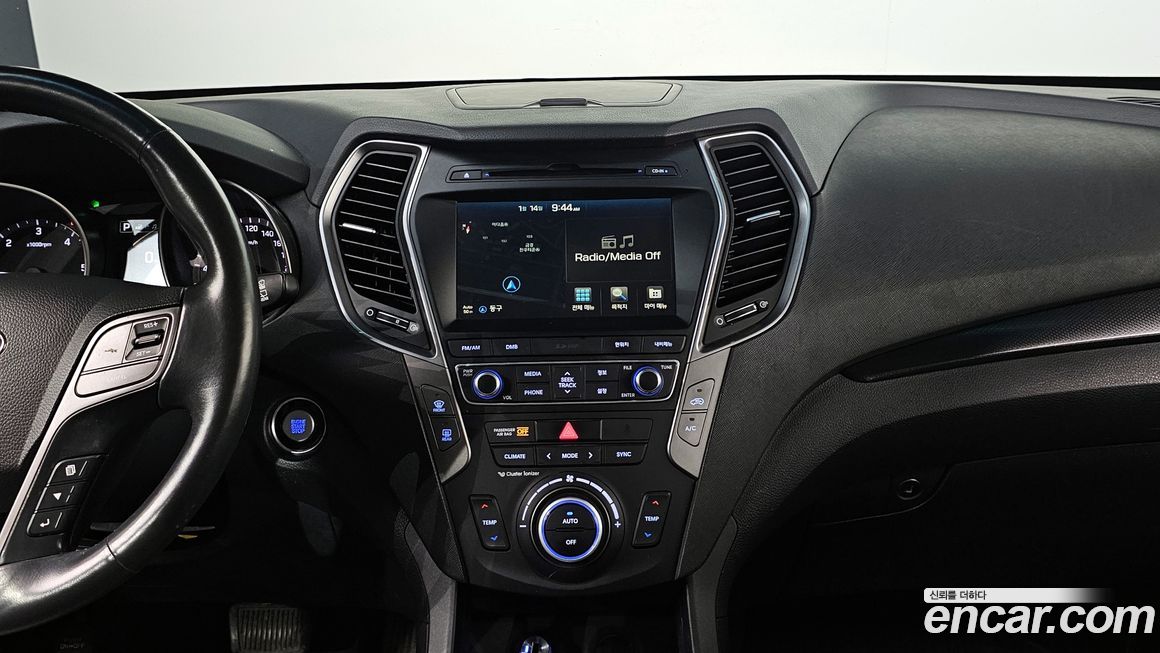 Hyundai Santafe 2016