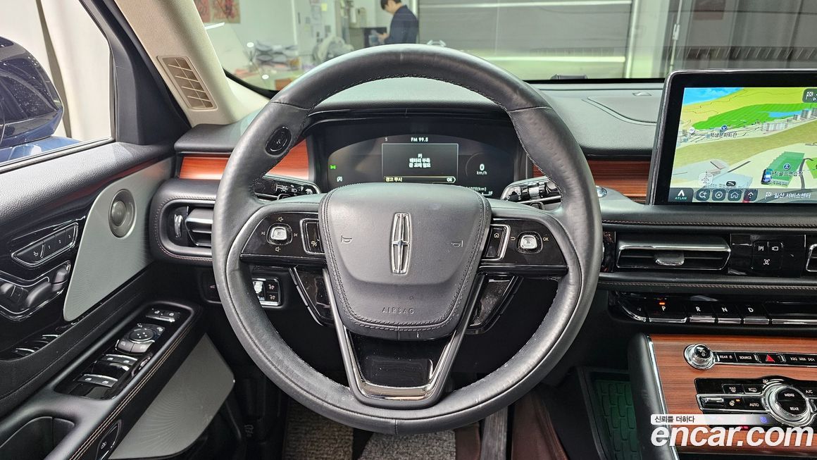 Lincoln Aviator 2021