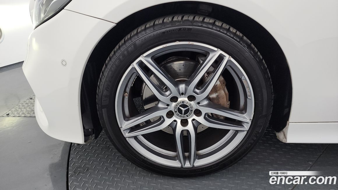 Mercedes-Benz E-Class 2019