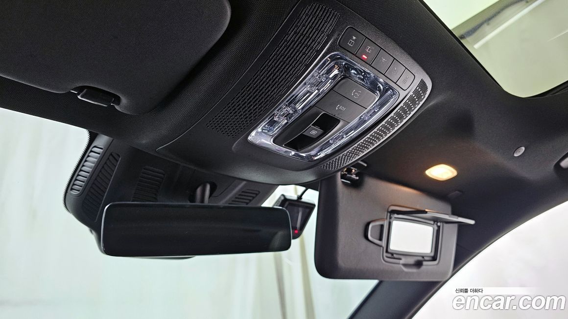 Mercedes-Benz EQA 2023