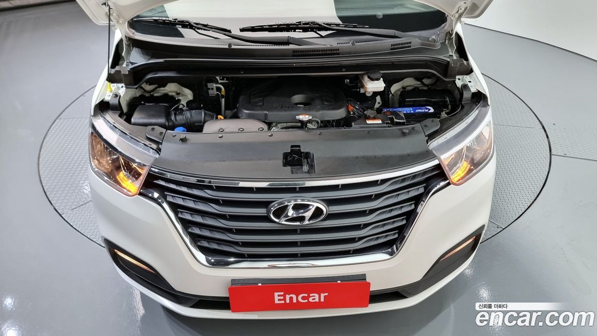 Hyundai Starex 2020