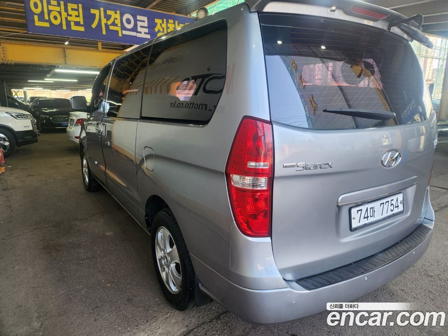 Hyundai Starex 2014