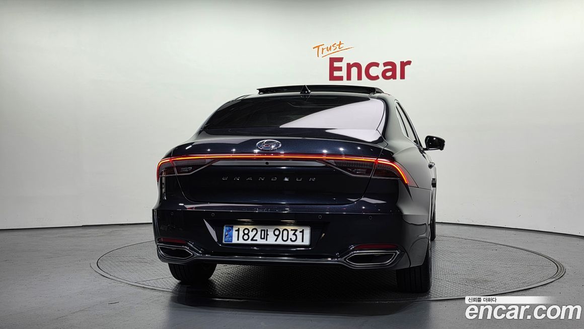 Hyundai Grandeur 2022