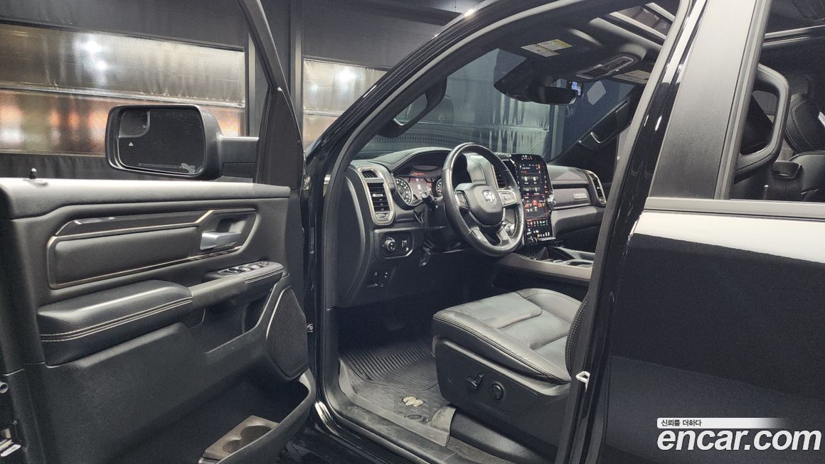 Dodge Ram Pick Up 2020